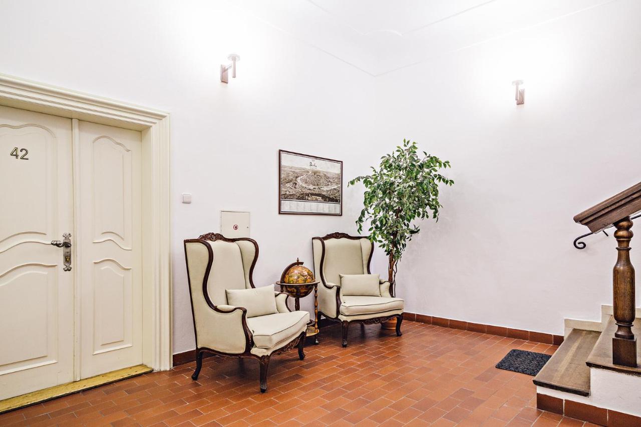 Apartmán U Cerneho Medveda- At The Black Bear Praha Exteriér fotografie
