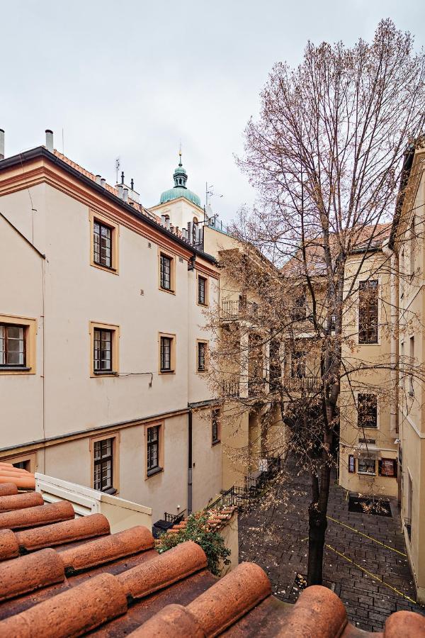 Apartmán U Cerneho Medveda- At The Black Bear Praha Exteriér fotografie