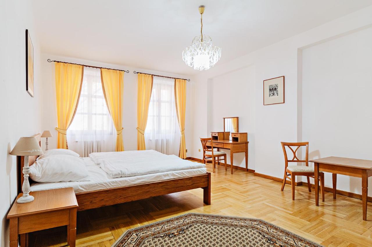 Apartmán U Cerneho Medveda- At The Black Bear Praha Exteriér fotografie